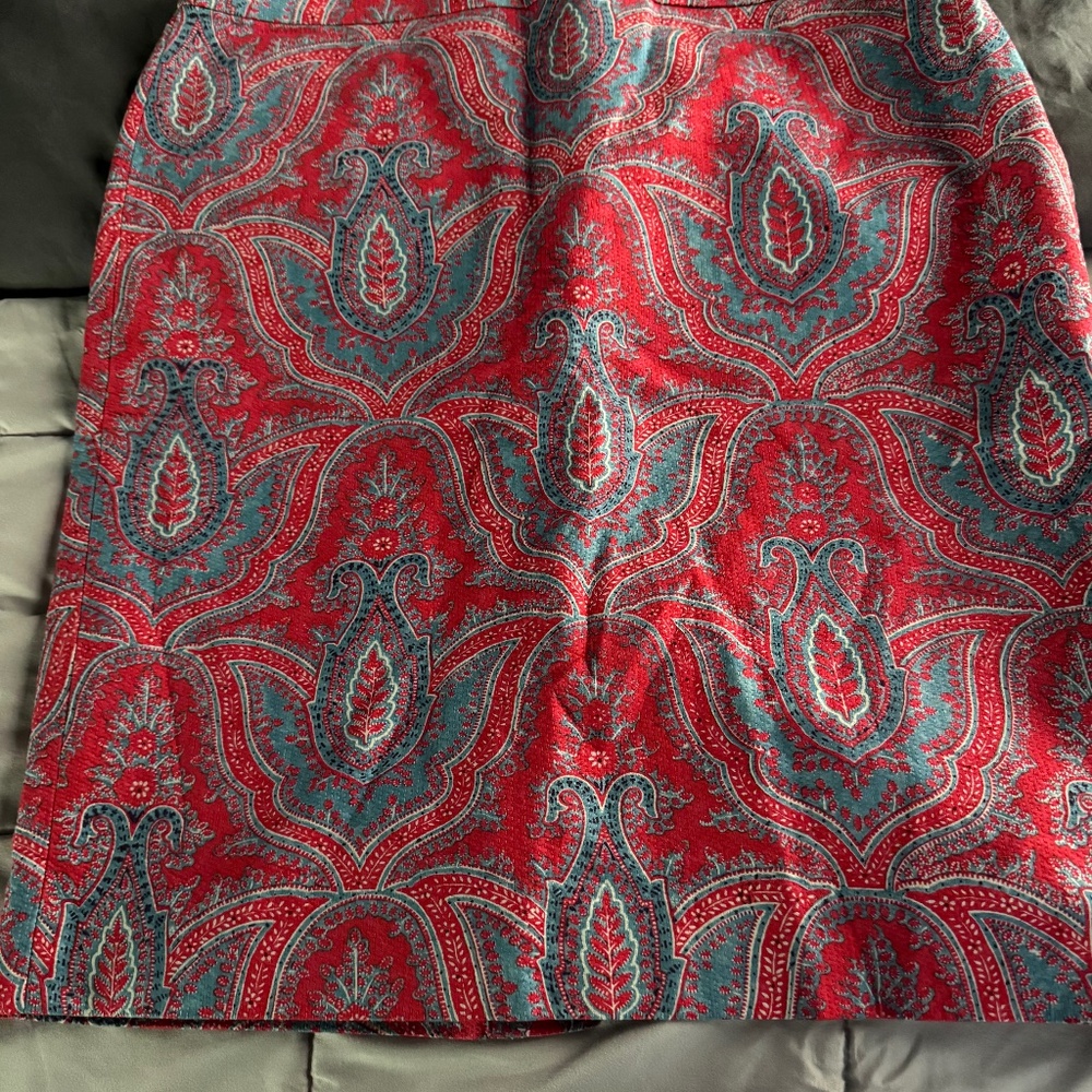 Never worn Jcrew pencil skirt
